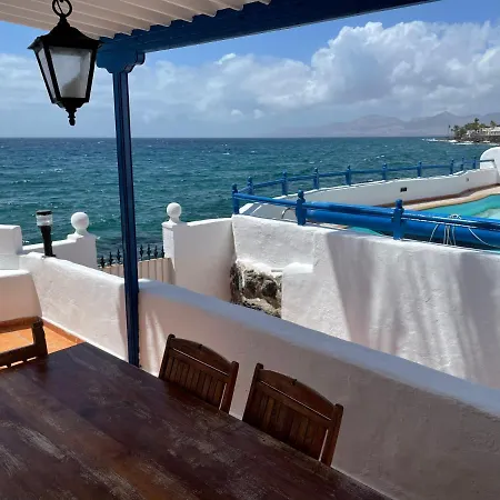 Caleton Вілла *