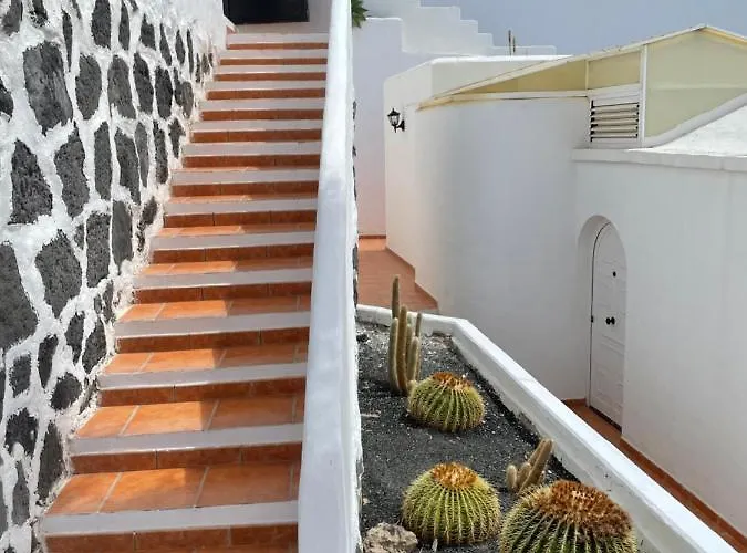 Caleton Puerto del Carmen (Lanzarote)