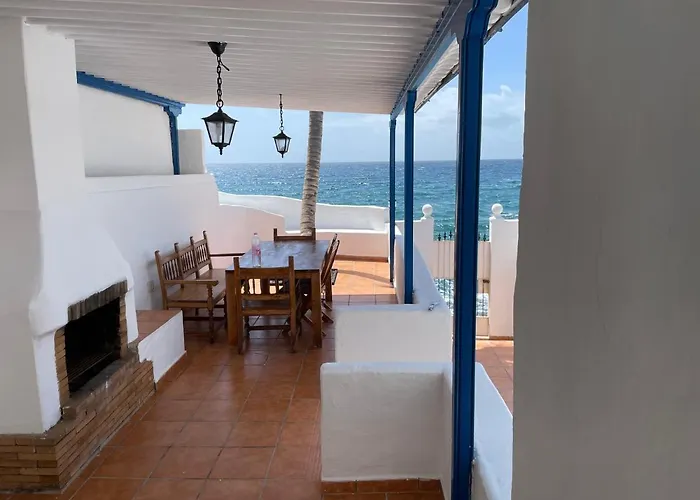 Caleton * Puerto del Carmen (Lanzarote)